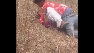 Adventure with friend hot hindi babe out door sex Video