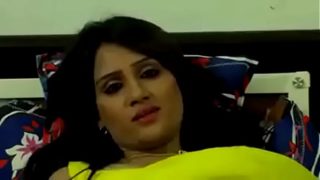 BAngladeshi girl sex with lover on special day in hotel Video