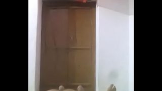 Courier guy destroying chut of sexy hindi bhabhi Video