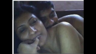 Horny desi housewife having fun with boy friend on cam Video