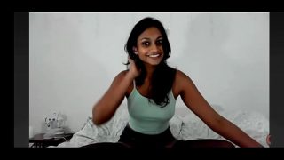 Indian dirty slutt having fun with her lover on webcam Video